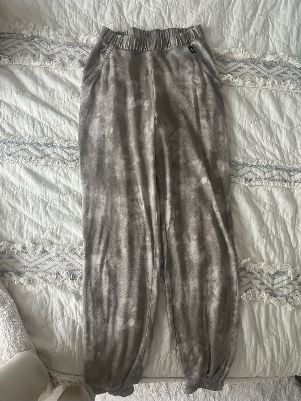 Gilly Hicks Gray Tie-Dye Jogger Pants